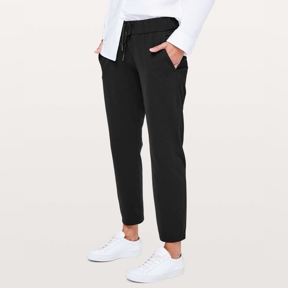 Lululemon - Black Luxtreme On The Fly Pants